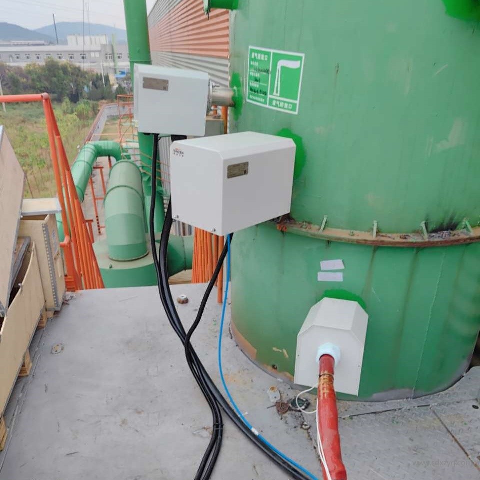 1762495957577189.jpg 煙氣在線監(jiān)測(cè)系統(tǒng)安裝現(xiàn)場(chǎng).jpg