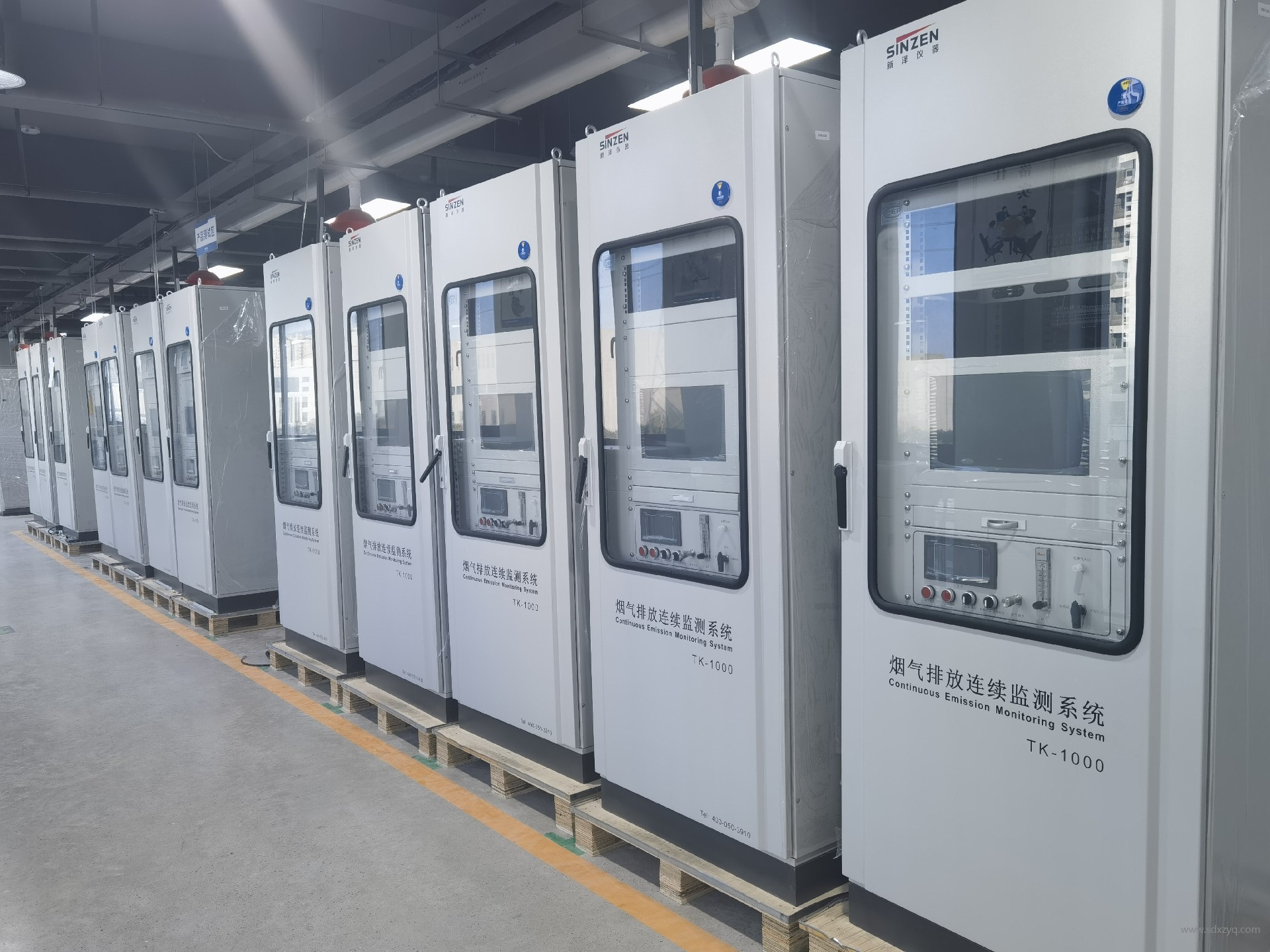 1766381484847134.jpg 環(huán)保在線監(jiān)測系統(tǒng).jpg